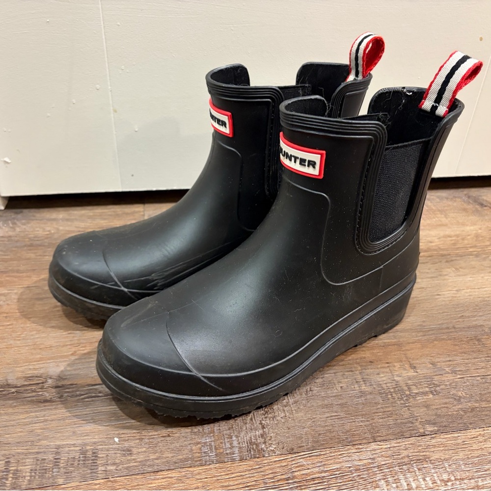 Hunter Women’s Black Rain Boots - Size 8